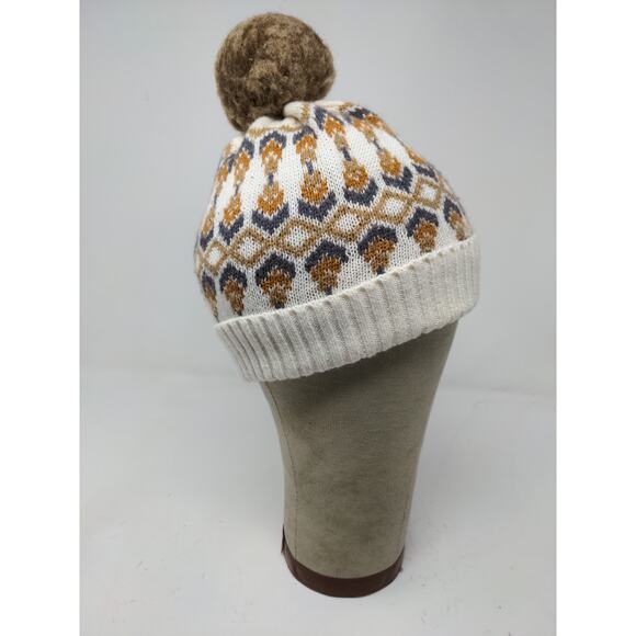 Muk Luks Beanie Winter Hat Pom Pom White Brown Acrylic Wool Blend - Picture 6 of 10